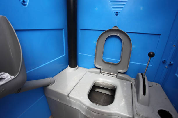 Best Portable restroom trailer rental  in Washington, PA